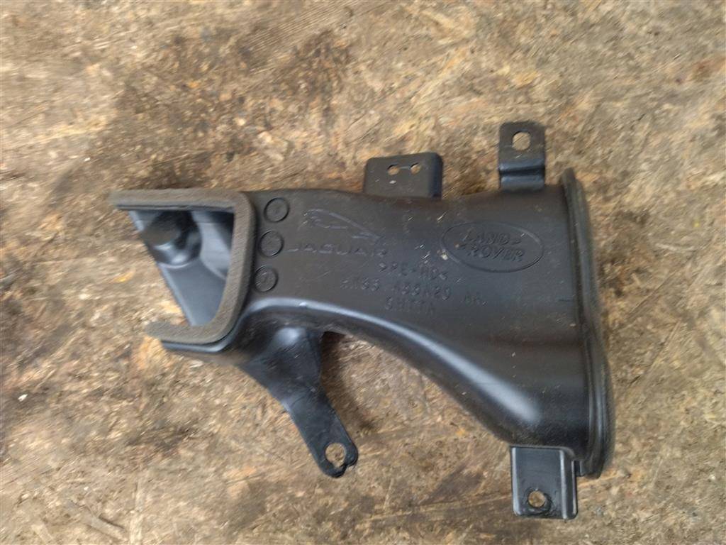 воздуховод (дефлектор) радиатора Jaguar F-Pace 1 поколение X761 2018, 3.0 л., дизель, АКПП, передний привод, HK83455A20AA, HK83455A20AA, LR093790, T4A7536 - фото №1