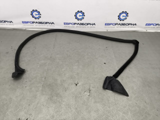 уплотнитель двери Bentley Continental GT 3 поколение 2023, 4.0 л., CVD, бензин, АКПП, красный, купе, полный привод, правый руль, 3SD867367C