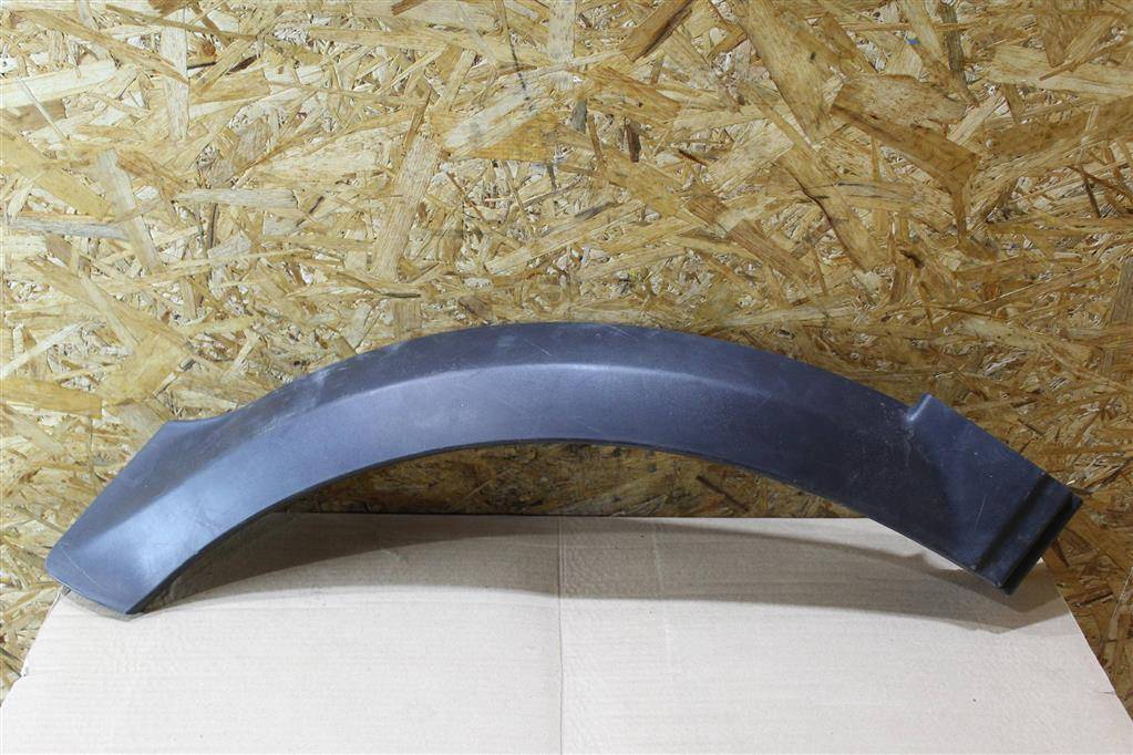 молдинг крыла Land Rover Range Rover 4 поколение L405 2014, 4.4 л., дизель, АКПП, полный привод, правый руль, CK5228370AD, LR056576, LR136798, CK5228370AE, LR056576 - фото №1