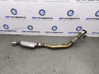 труба приемная глушителя Bentley Bentayga 1 поколение [рестайлинг] 4V1 2023, 4.0 л., TFSI, DCU, бензин, АКПП, темно-зеленый перламутр, внедорожник 5 дв., полный привод, правый руль, 4M0253350BN