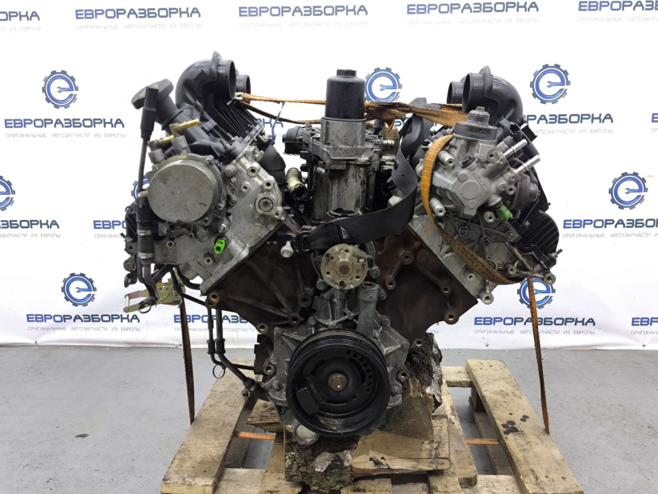 двигатель Land Rover Range Rover 4 поколение L405 2014, 4.4 л., дизель, АКПП, полный привод, правый руль, 448DT, CK5Q6006BA, LR071017, GPLA6006AA - фото №1