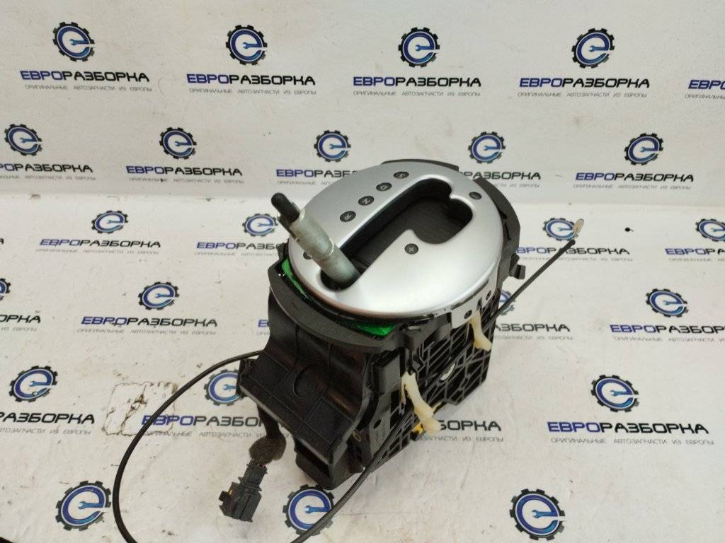 кулиса Bentley Continental GT 1 поколение 2007, 6.0 л., бензин, АКПП, передний привод - фото №1