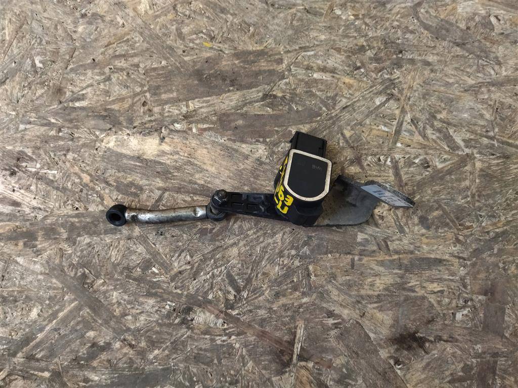 датчик дорожного просвета BMW M3 E90/E92/E93 E90 2010, 4.0 л., i, S65 B40 A, бензин, АКПП, седан, задний привод, правый руль, 6785205, 6785205, 677 - фото №1