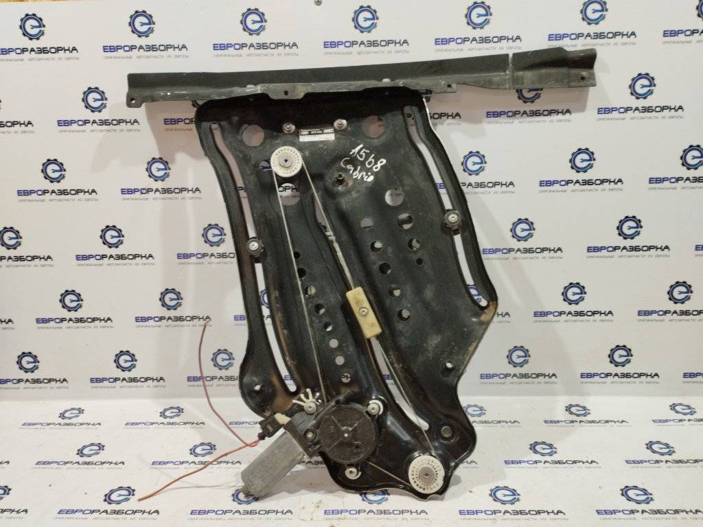 стеклоподъемник задний правый Audi A5 8T 2011, 2.0 л., TFSI, бензин, АКПП, кабриолет, передний привод, 8F0839398C, 8F0839462 - фото №1