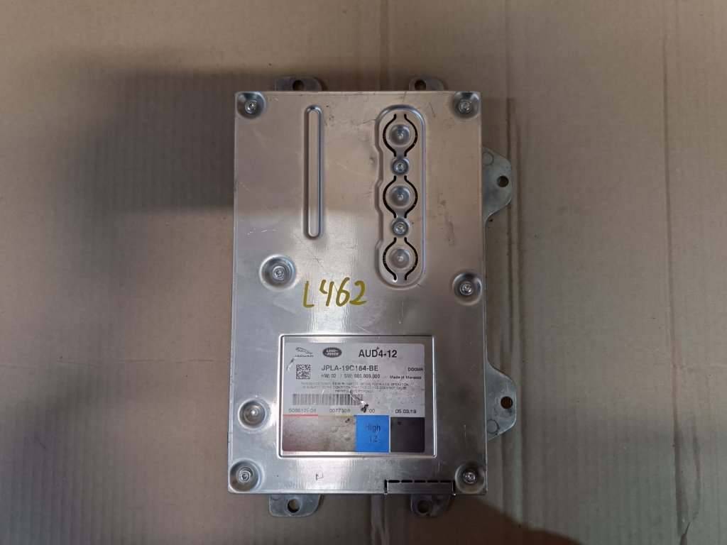 усилитель музыкальный Land Rover Discovery 5 поколение L462 2019, 3.0 л., дизель, АКПП, передний привод, JPLA19C164BE, LR098869, LR123014, LR154836, T2R30941, T2R39520, T2R66116, L8D219C164BA, LK6219C164BA - фото №1