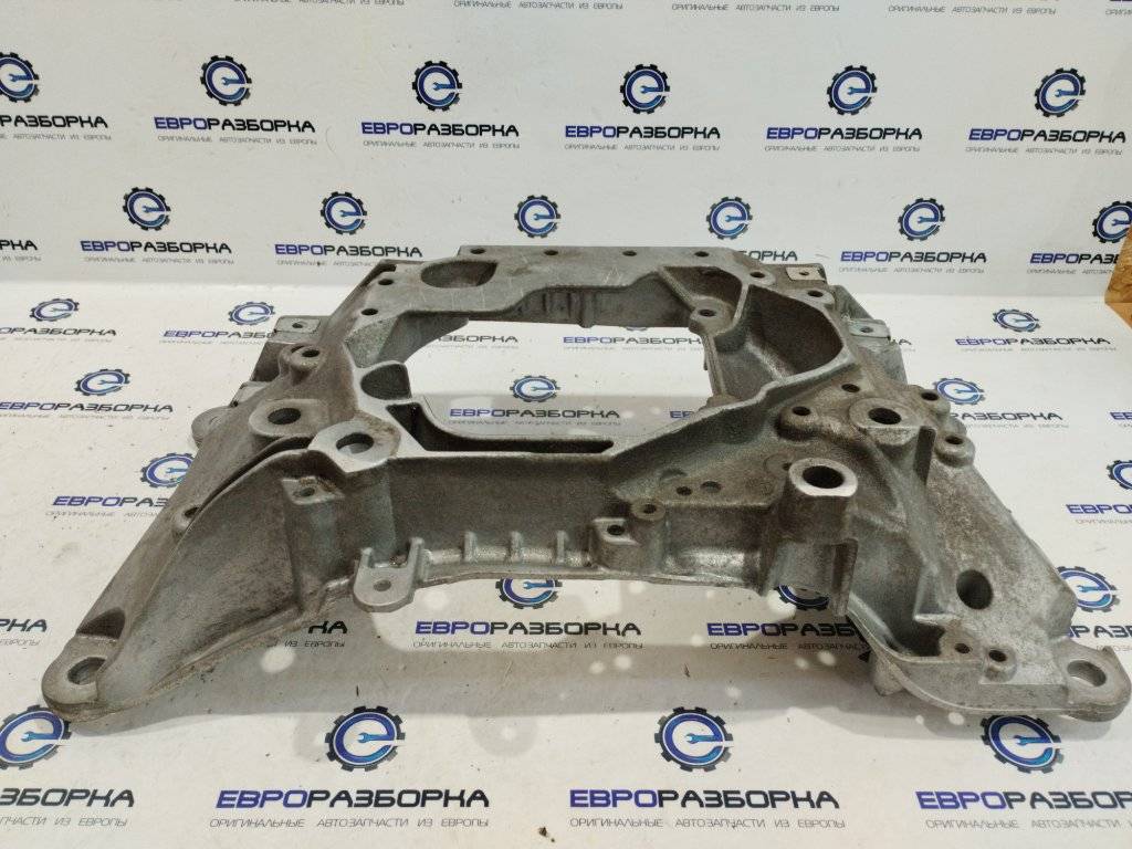 кронштейн КПП Audi Q8 4M 4M8 2021, 3.0 л., TFSI, DCBD, бензин, АКПП, черный металлик, внедорожник 5 дв., полный привод, правый руль, 4M4399263AB - фото №1