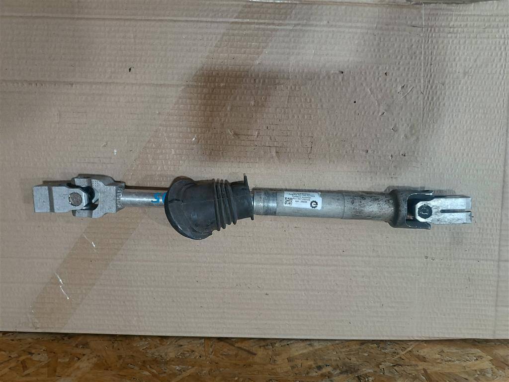 рулевой карданчик Porsche 911 991 2014, 3.4 л., бензин, АКПП, задний привод, 99134702303, 99134702303 - фото №1