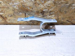 кронштейн двигателя Volvo XC90 2 поколение 2019, 2.0 л., дизель, АКПП, передний привод, 31339951