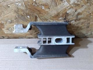 кронштейн КПП Volvo XC90 2 поколение 2019, 2.0 л., бензин, АКПП, передний привод, 31339956, 31339956