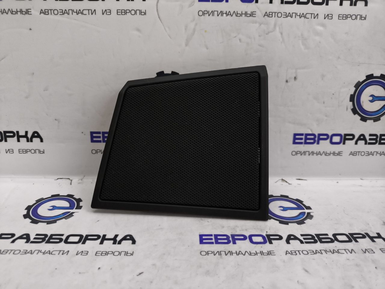 динамик Maserati Quattroporte 6 поколение 2014, 3.0 л., дизель, АКПП, передний привод, 670002119 - фото №1