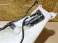 бачок омывателя Land Rover Range Rover 4 поколение L405 2014, 4.4 л., дизель, АКПП, полный привод, правый руль, CPLA17B613A, CPLA17B613A, CPLA17B613AD, CPLA17B613AF, CPLA17B613AH, CPLA17B613AJ, CPLA17B613B, CPLA17B613BG, CPLA17B613BH, CPLA17B613D, CPLA17B613DC, CPLA17B613DF, CPLA17B613DJ, LR037567, LR044122, LR050572, LR050573, LR075624, LR076504, LR076509, LR110607, LR118191, CPLA17B613, CPLA17B613DH, LR037565 - фото №3