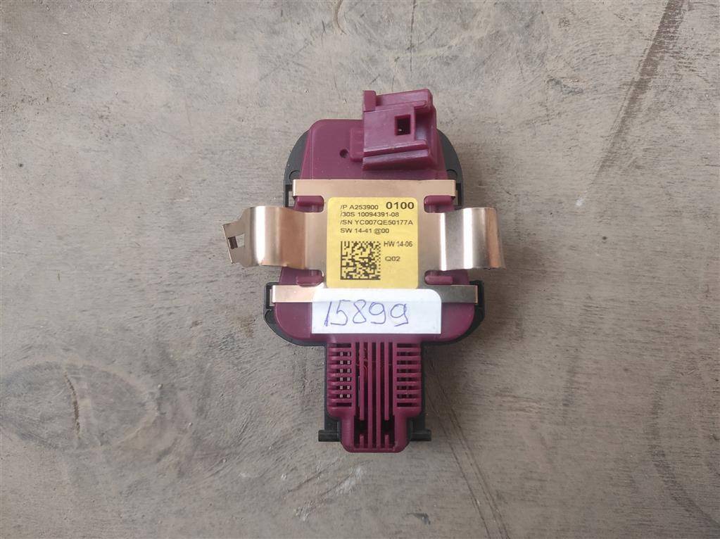 датчик дождя Mercedes-Benz GLC-Класс X253/C253 2017, 3.0 л., бензин, АКПП, передний привод, A2539000100, A2539000100, A2539000000, A2539002703, A2539002803, A2539008007, A2539008107, A2539009309 - фото №1