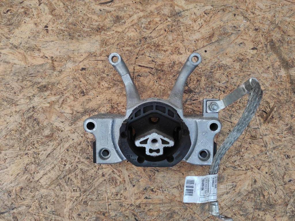 кронштейн КПП BMW 6 GT G32 2019, 2.0 л., дизель, АКПП, задний привод, 6862577, 6862577, 223 - фото №1