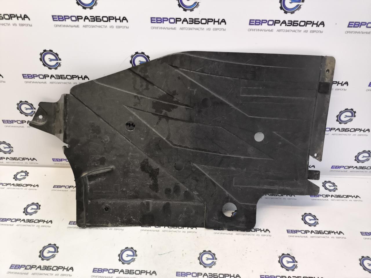 защита днища BMW 4 серия F32/F33 2016, 2.0 л., дизель, АКПП, передний привод, 7258049, 51757258049 - фото №1