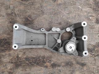 кронштейн КПП Maserati Levante 1 поколение M161 2017, 3.0 л., дизель, АКПП, передний привод, 670034898, 670034898