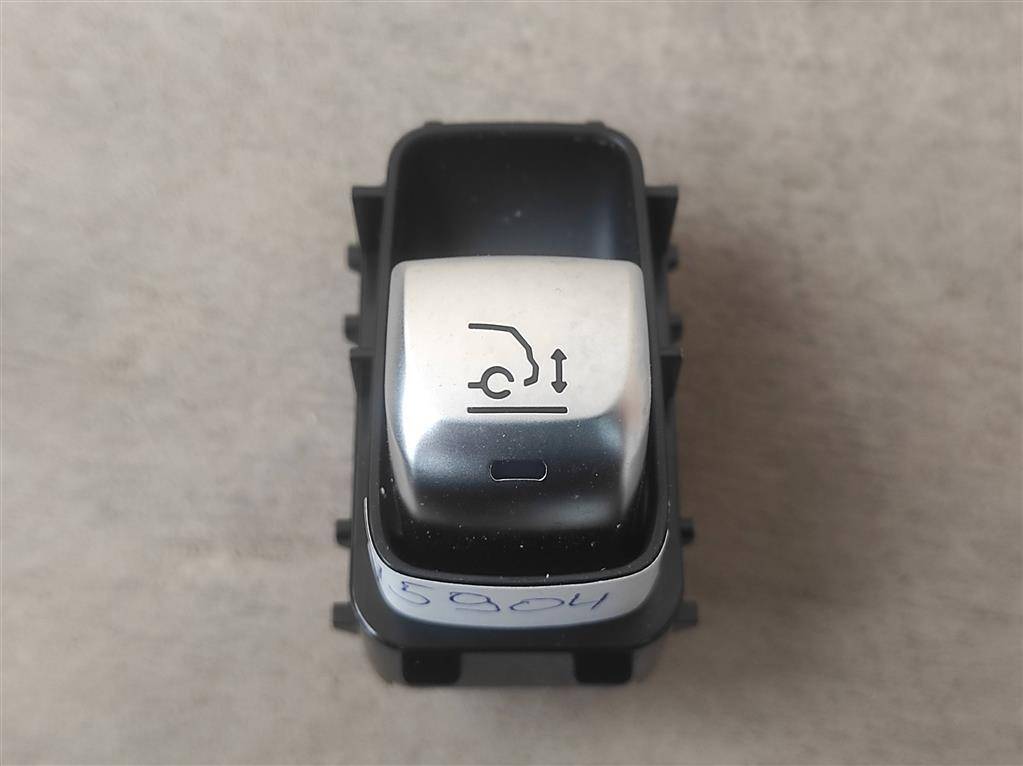 кнопка ручного тормоза (ручника) Mercedes-Benz GLC-Класс X253/C253 2017, 3.0 л., бензин, АКПП, передний привод, A2539056801, A2539056801, A25390541009051, A25390568019051 - фото №1
