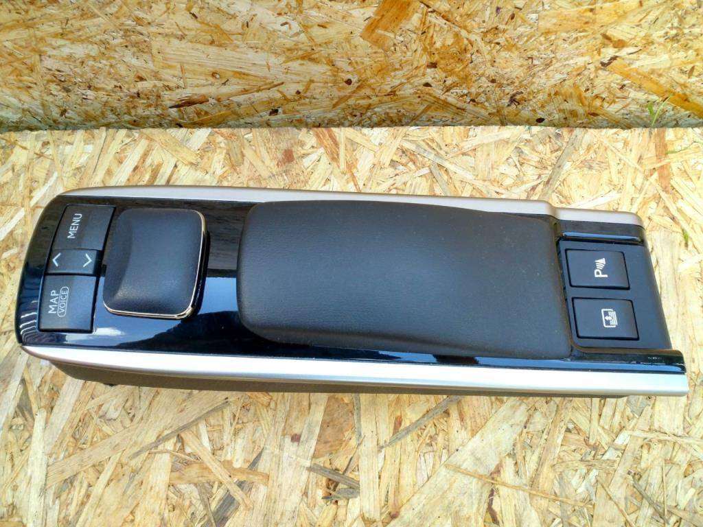 кнопка (выключатель) Lexus GS 4 поколение 2013, 3.0 л., бензин, АКПП, передний привод, 237240-0262, 237240-0262, 84780-30110 - фото №1