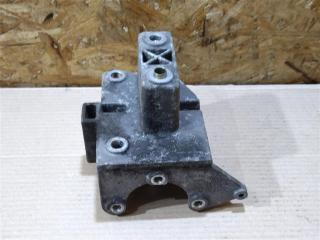 кронштейн (крепление) Bentley Continental GT 1 поколение 2007, 6.0 л., бензин, АКПП, передний привод, 07D145879F, 07D145879F