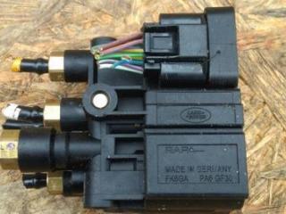 блок клапанов пневмоподвески Land Rover Range Rover Sport 2 поколение L494 2017, 3.0 л., дизель, АКПП, передний привод, LR070246, LR070246, CPLA5B710BC