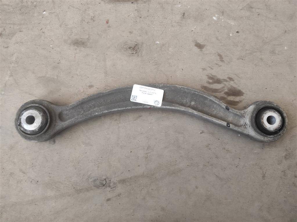 рычаг задний Mercedes-Benz CLS-Класс C218/X218 W218 2013, 3.0 л., CDi, дизель, АКПП, передний привод, A2043501506, A2043501506 - фото №1