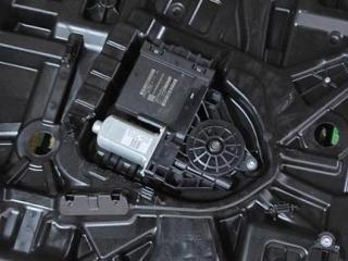 моторчик стеклоподъемника Volvo XC90 2 поколение 2018, 2.0 л., дизель, АКПП, передний привод, 31674756, 31674756, 89