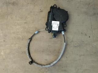 активатор замка багажника Land Rover Range Rover 4 поколение L405 2015, 4.4 л., дизель, АКПП, полный привод, правый руль, LR070124, CPLA404C10CA, LR070124, LR090183, CPLA404C10CB, LR095548, CPLA404C10CC, LR138437, CPLA404C10CD