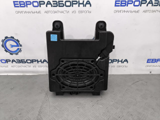 сабвуфер Bentley Continental GT 3 поколение 2023, 4.0 л., CVD, бензин, АКПП, красный, купе, полный привод, правый руль, 3SD035621C