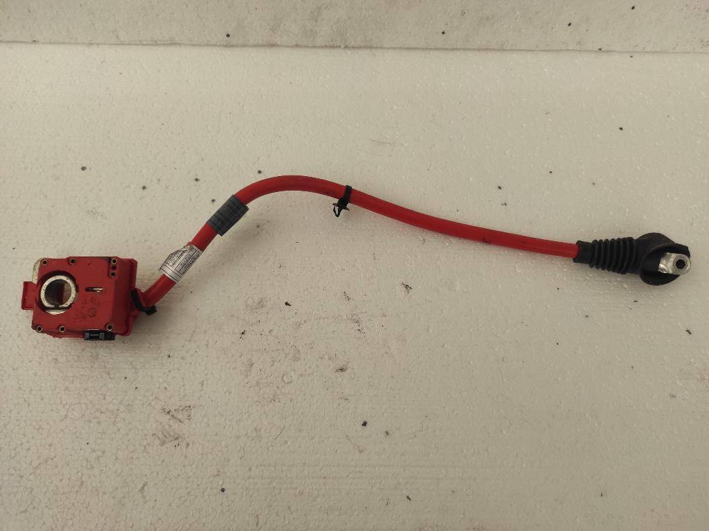 плюсовой провод аккумулятора BMW 6 серия F06/F12/F13 F13 2012, 4.4 л., i, N63 B44 C, бензин, АКПП, купе, задний привод, 611, 9217036, 9217036 - фото №1