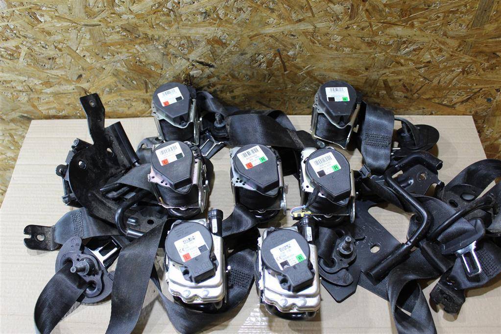 ремень безопасности Land Rover Discovery Sport 1 поколение L550 2017, 2.0 л., дизель, АКПП, передний привод, 628707200, 629397600B, 620314200, 6293977500B, 628704400, 635335300A, 635385200A - фото №1