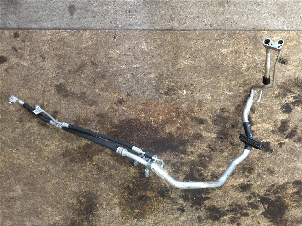 трубка кондиционера Audi SQ5 FY 2018, 3.0 л., TFSI, бензин, АКПП, передний привод, 80C816720, 80C816720, 80C816740, AC00300481 - фото №1