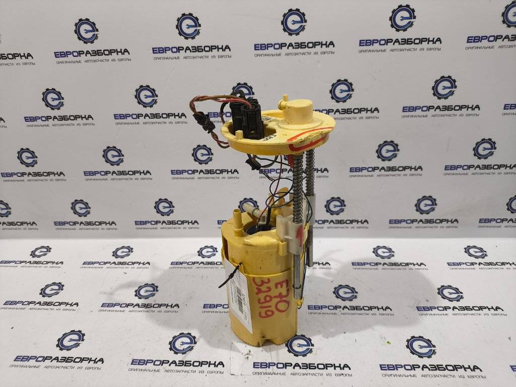 насос топливный BMW X5 E70 2008, 3.0 л., дизель, АКПП, передний привод, 16117195471, 7195471, 7164321, 1611, 4422731, 7164315 - фото №1