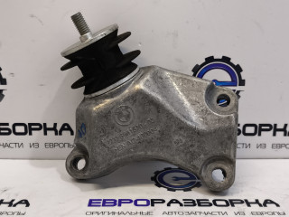 кронштейн КПП BMW M4 G82/G83 [рестайлинг] 2024, 3.0 л., S58B30A, бензин, полный привод, 22326861570, 6861570