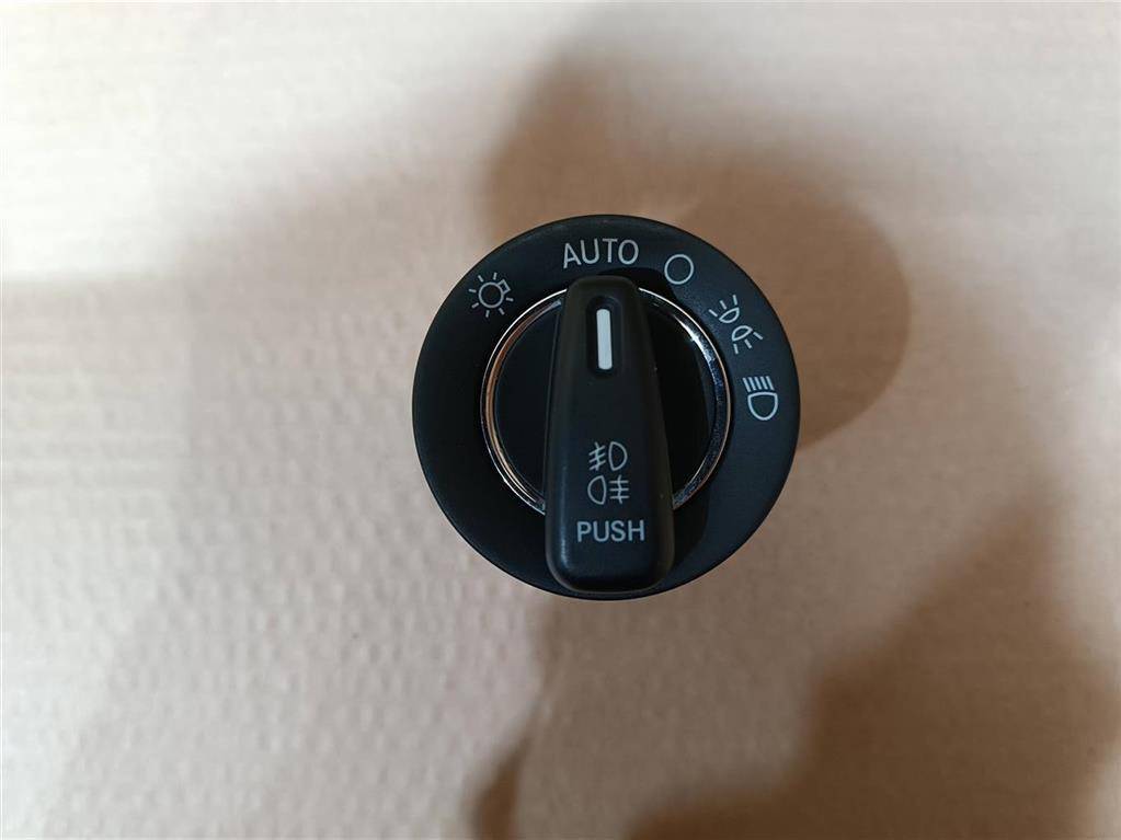 переключатель света Maserati Levante 1 поколение M161 2017, 3.0 л., дизель, АКПП, передний привод, 68240387AC, 68240387AC - фото №1