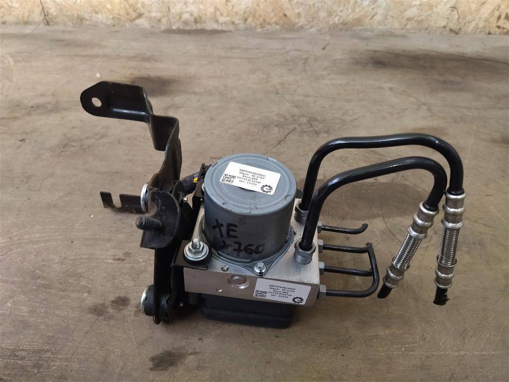 блок ABS Jaguar XE 1 поколение X760 2015, 2.0 л., дизель, АКПП, передний привод, GX7314F447AF, GX7314F447AF, GX732C353AF, T4N14910, T4N14912 - фото №1