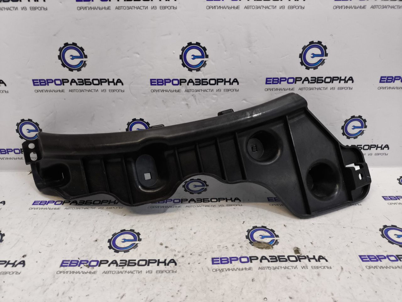 Крепление бампера заднего Bentley Continental GT 3 поколение 2023, 4.0 л., CVD, бензин, АКПП, красный, купе, полный привод, правый руль, 3SD807701C - фото №1