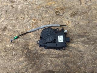 активатор замка багажника Land Rover Range Rover 4 поколение [рестайлинг] L405 2018, 4.4 л., дизель, АКПП, полный привод, правый руль, LR095548, CPLA404C10CC, CPLA404C10CC, C16940105