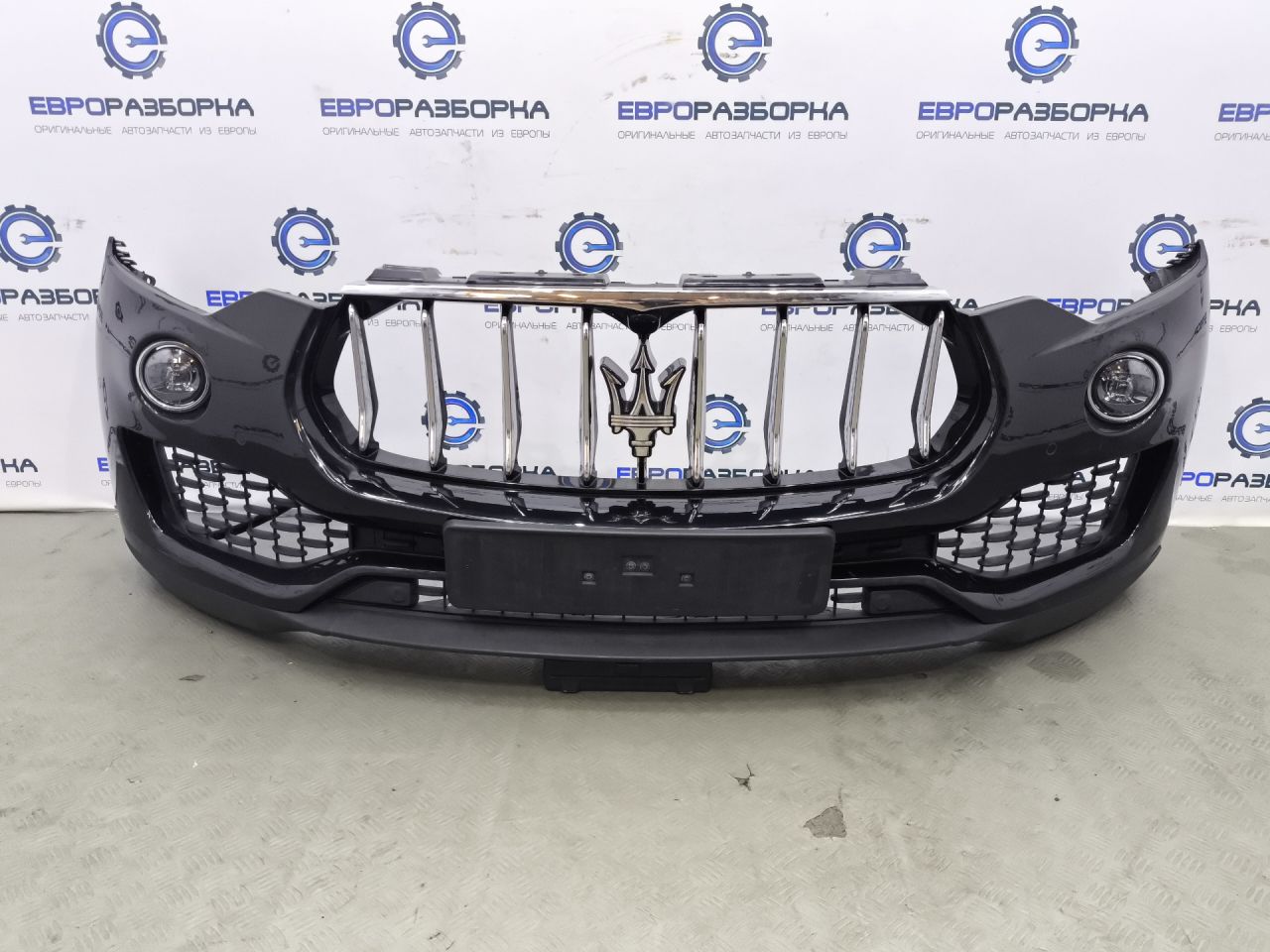бампер передний Maserati Levante 1 поколение M161 2019, 3.0 л., бензин, АКПП - фото №1
