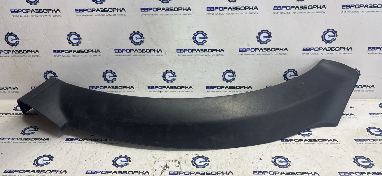 накладка колесной арки задний правый Land Rover Range Rover 4 поколение L405 2015, 4.4 л., дизель, АКПП, полный привод, правый руль, CK5228370AD, LR056576, LR136798, CK5228370AE - фото №1