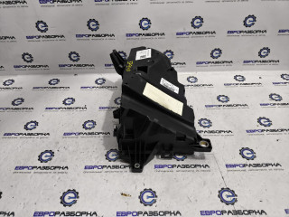 короб предохранителей Volvo XC90 2 поколение 2019, 2.0 л., дизель, АКПП, передний привод, 31398000