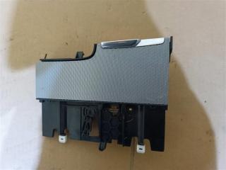 пепельница Volvo XC90 2 поколение 2019, 2.0 л., дизель, АКПП, передний привод, 31389185, 31389185