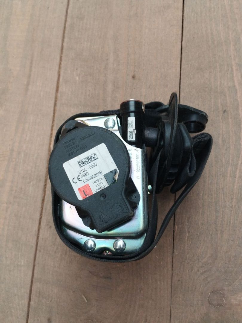 ремень безопасности Land Rover Discovery Sport 1 поколение L550 2019, 2.0 л., дизель, АКПП, передний привод, LR072153, LR072153, LR155096, FK72611B09AD, AMFK72611B09AD8PVJ, AMFK72611B09AE8PVJ - фото №1