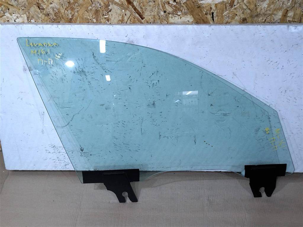 стекло двери передней правой Maserati Levante 1 поколение M161 2017, 3.0 л., дизель, АКПП, передний привод, 670032191, 670032191 - фото №1