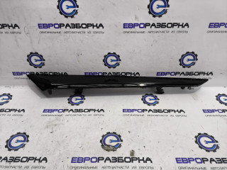 молдинг двери задней правой Maserati Levante 1 поколение M161 2019, 3.0 л., бензин, АКПП, 670040546