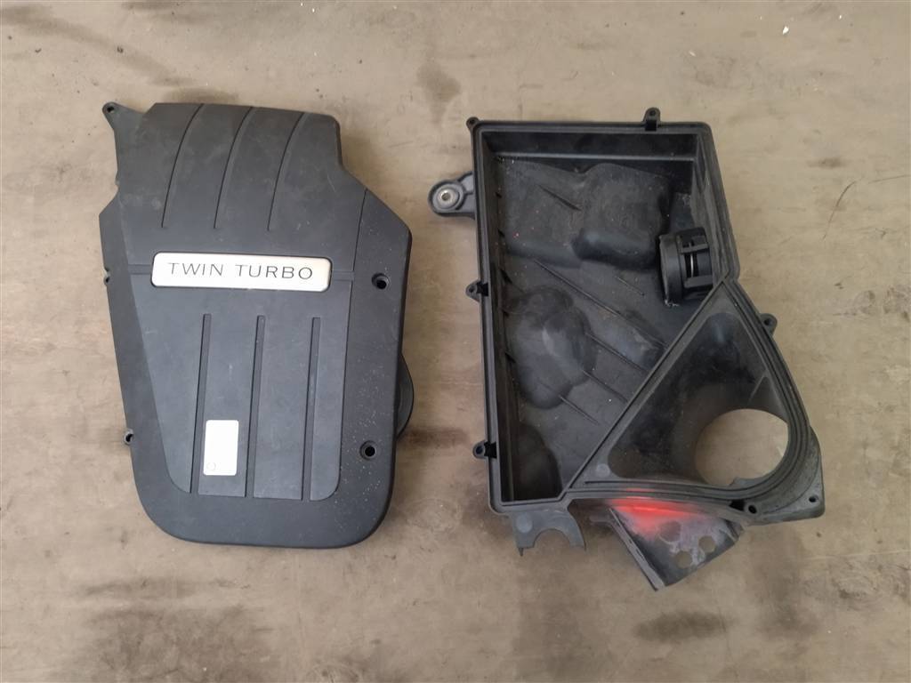 корпус воздушного фильтра Bentley Continental GT 1 поколение 2007, 6.0 л., бензин, АКПП, передний привод, 3W0129601G, 3W0129601G - фото №1