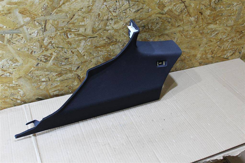 обшивка стойки BMW M3 E92/E93 E92 2012, 4.0 л., i, S65 B40 A, бензин, АКПП, купе, задний привод, правый руль, 51437960061, 51437960062 - фото №1