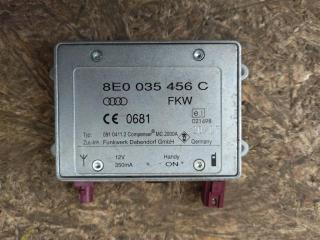 усилитель антенны Audi R8 42 2008, 4.0 л., TFSI, бензин, АКПП, купе, передний привод, 8E0035456, 8E0035456, 8E0035456A, 8E0035456C