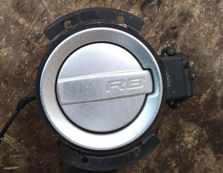 лючок топливного бака Audi R8 42 2008, 4.0 л., TFSI, бензин, АКПП, купе, передний привод, 420809900, 420809900, 420809900D - фото №1