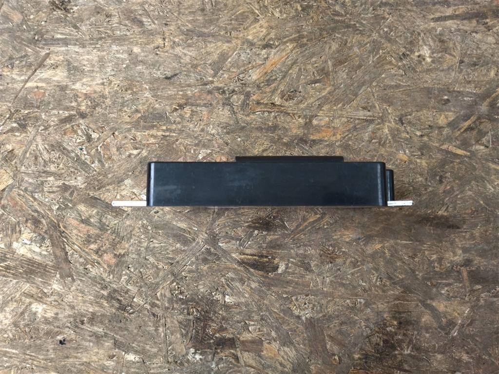 блок комфорта Land Rover Range Rover 4 поколение L405 2016, 4.4 л., дизель, АКПП, полный привод, правый руль, J8A270718CN, J8A270718CN, J8A270718CAA, J8A270718CAB, J8A270718CV, LR091248, LR184560, T2R52950, T4A14246 - фото №1