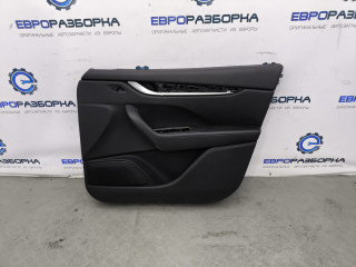 обшивка двери передняя правая Maserati Levante 1 поколение M161 2019, 3.0 л., бензин, АКПП, 670148196