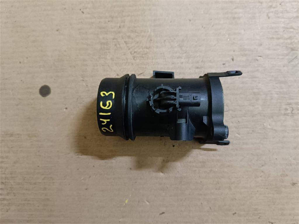 расходомер воздуха BMW X5 F15 2015, 4.0 л., дизель, АКПП, передний привод, 11618519492, 11618519493 - фото №1